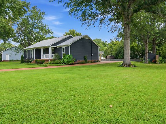 4th image of 956 Harpeth Bend Dr