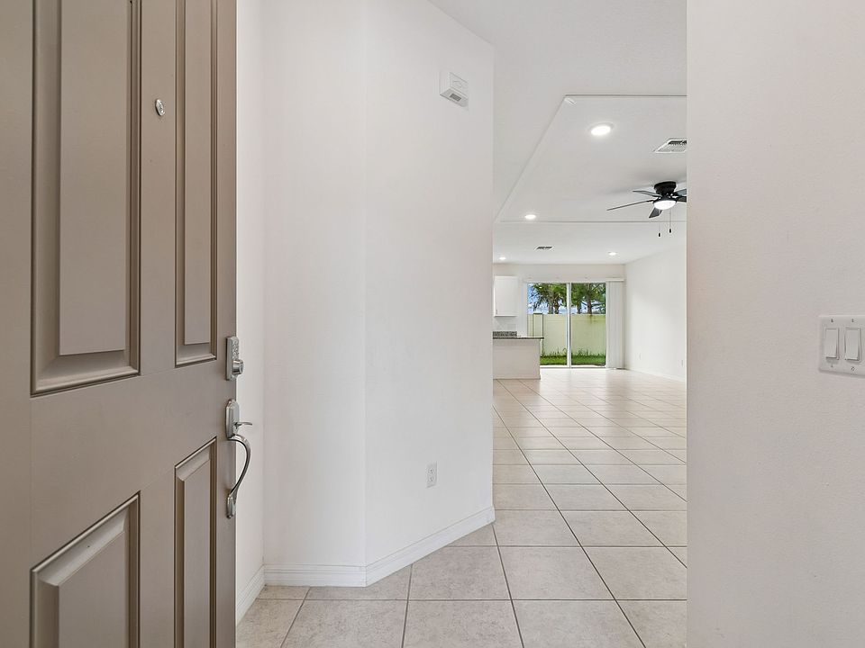 1st image of 34214 Rogallo Ln