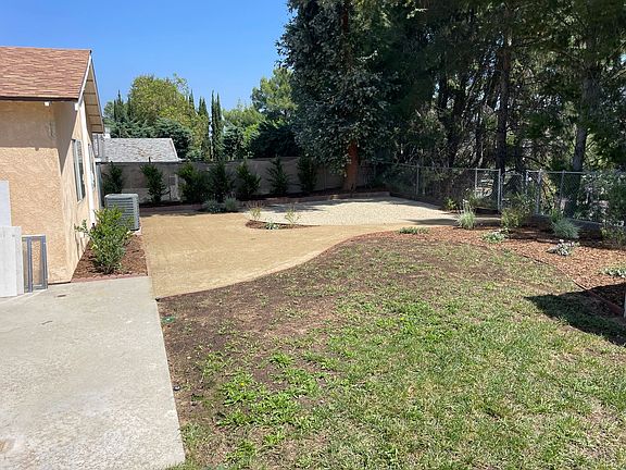 3rd image of 27508 Elder View Dr