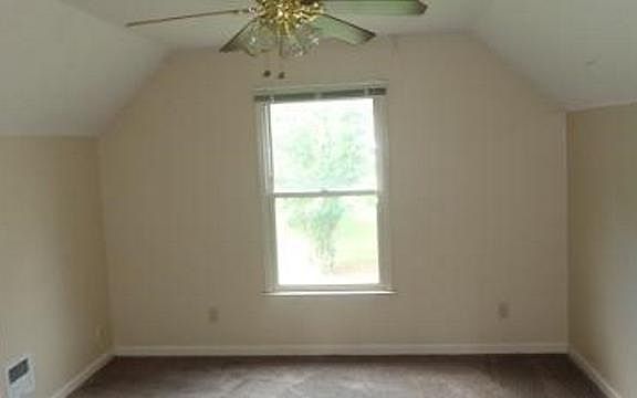 5th image of 557 Brentwood Cir