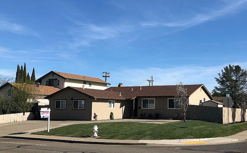 1st image of 925 Nightingale Dr