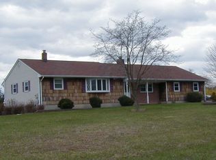 4 Suydam St, Whitehouse Station, NJ 08889