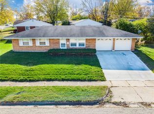 438 Amsterdam Dr, Xenia, OH 45385