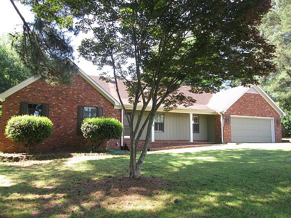 1st image of 248 Country Club Dr