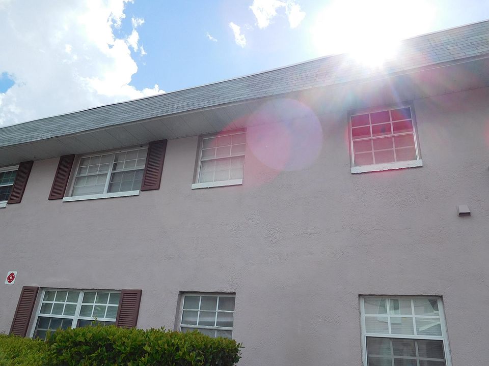 2nd image of 525 Conway Rd APT 132