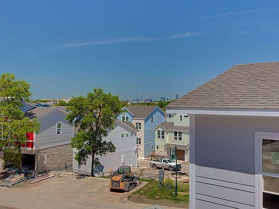 3rd image of 2028 Sager Dr