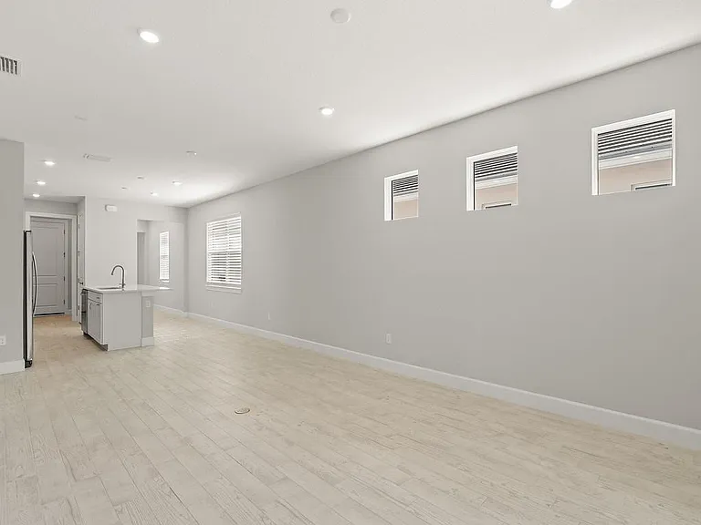 4501 Nautilus Cir — Photo 12