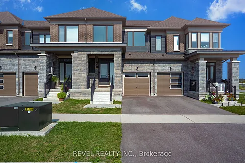 4 Rochester Dr Photo 1