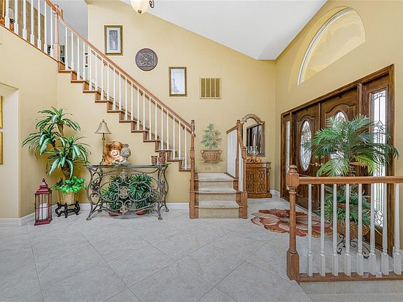 4th image of 3736 Bordeaux Dr