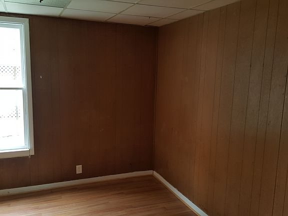 5th image of 1501 Dudley Ave