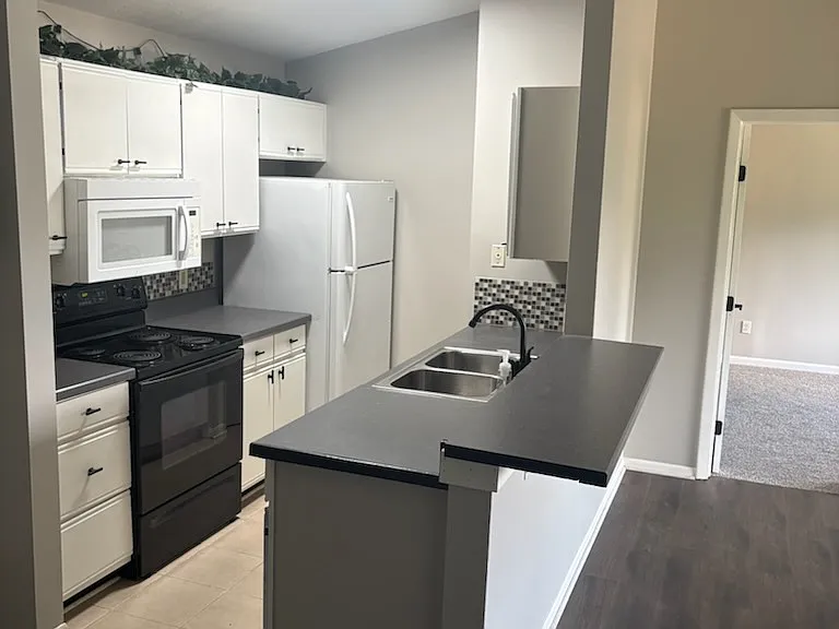 76 View Terrace Dr #10 — Photo 4