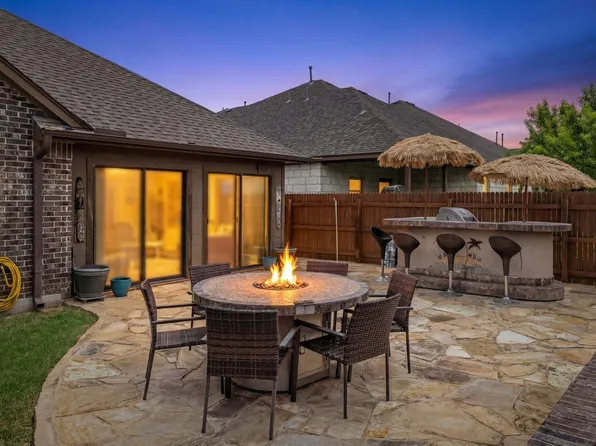 2524 Muzzie Ln, Leander, TX 78641