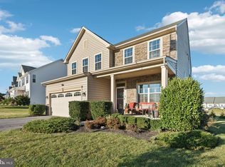 18214 Shapwick Ct, Hagerstown, MD 21740