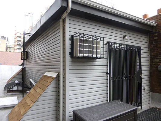 Rented by JK Dansar Corp | media 38