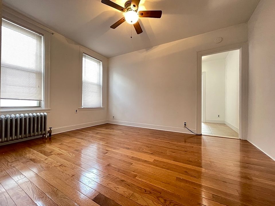 1st image of 23-12 Broadway #N3