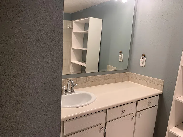 6000 N Pennsylvania Ave #1-206B — Photo 46