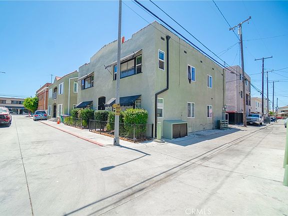 3rd image of 421 N Rose Pl
