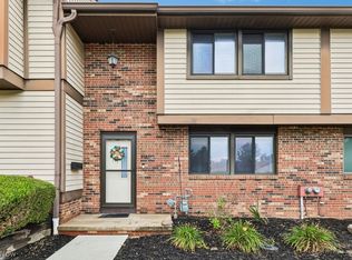 (Undisclosed Address), Akron, OH 44313