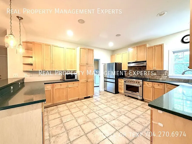 3012 Ed Reid St — Photo 3