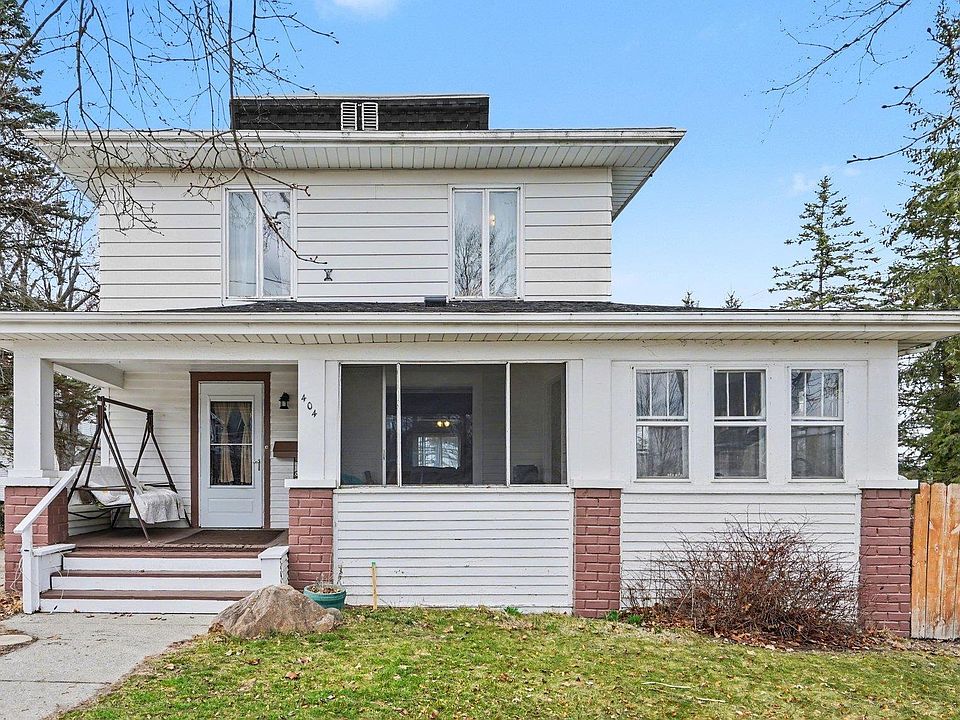 1st image of 404 W Center St