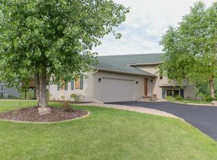 2068 Wild Wings Pass, Elko New Market, MN 55054