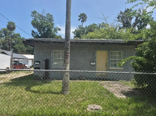 713 North St, Daytona Beach, FL 32114