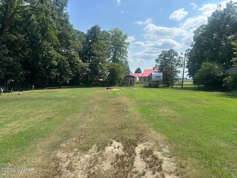 1st image of 935 Magnolia Rd