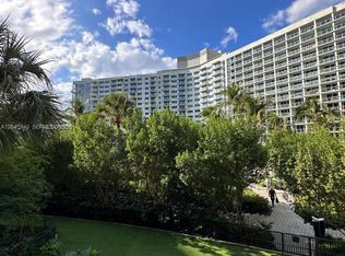 Flamingo, Miami Beach, FL 33139