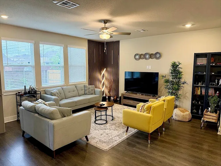 2905 Mary Elizabeth Dr — Photo 11