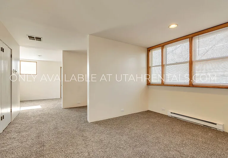 1218 E 600 S — Photo 15
