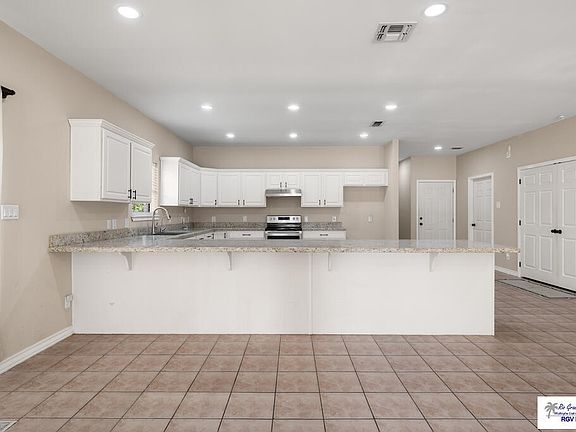4th image of 2170 Shadowbrook Cir