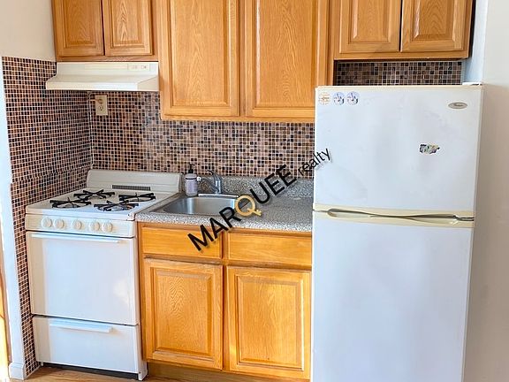 3rd image of 43-09 31st Ave #2A