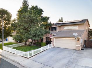 1842 Santa Maria Ave, Porterville, CA 93257
