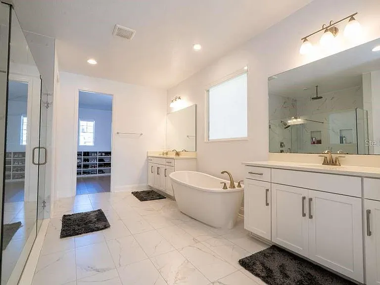 16870 Sanctuary Dr — Photo 59
