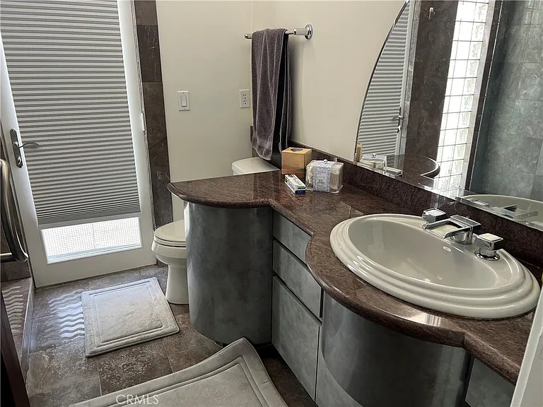 1569 Skyline Dr — Photo 27