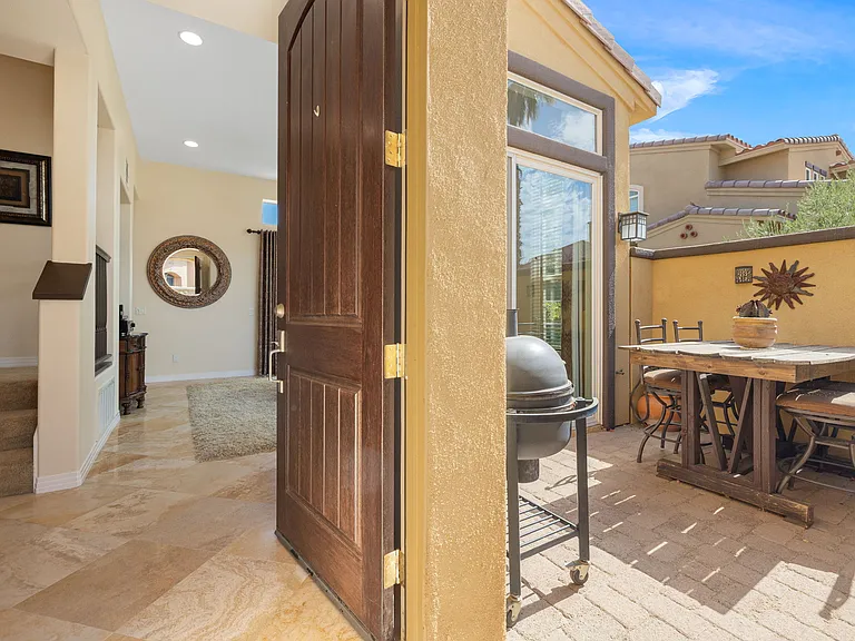 52230 Desert Spoon Ct — Photo 5