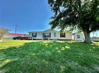 230 Gallo Rd NE, Carrollton, OH 44615