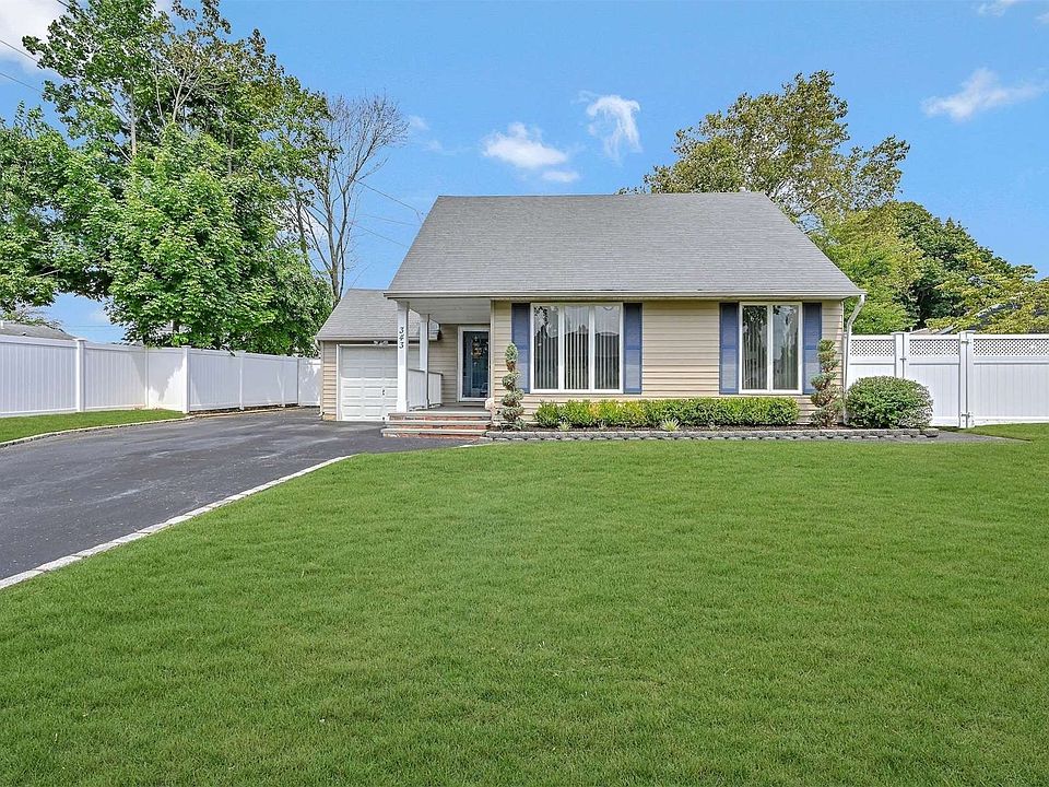 343 Aster Road, West Islip, NY 11795 Zillow