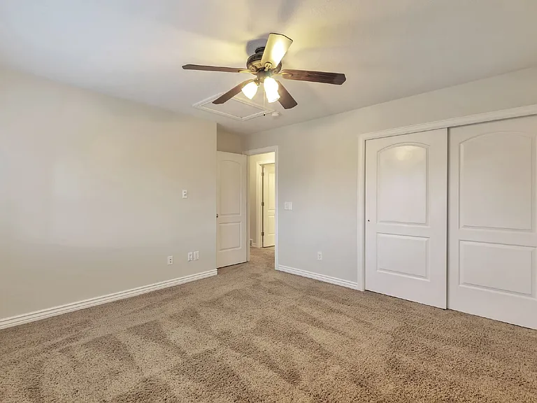 4497 Spring Meadow Dr — Photo 22