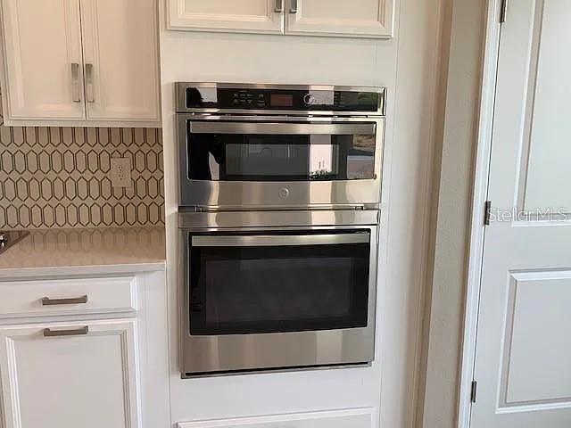 2919 Crest Wave Dr — Photo 14