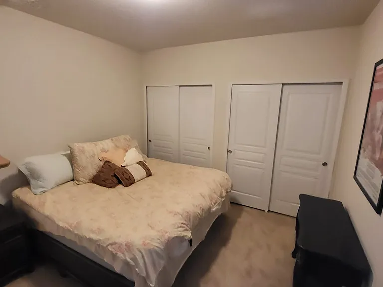 6613 Folsom Hts — Photo 16