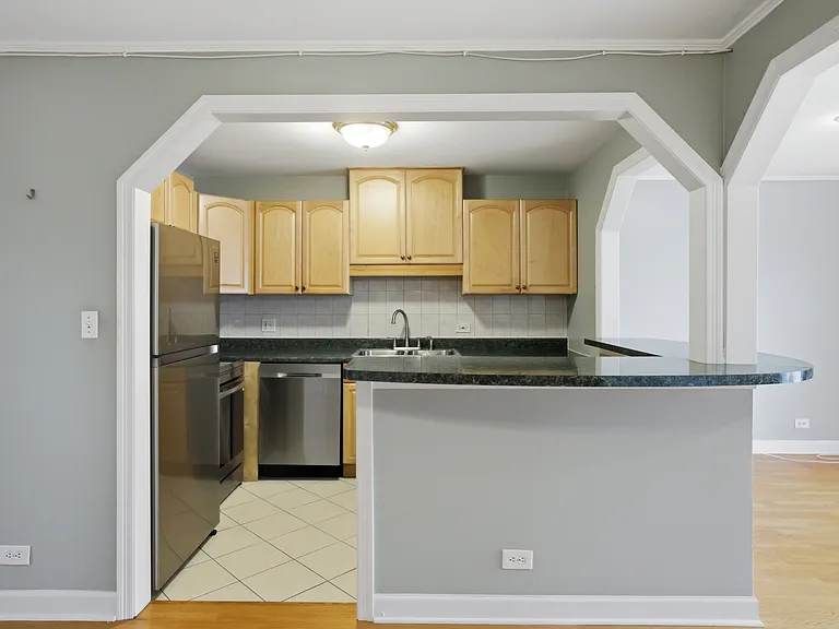 2413 Randall Ln #3B — Photo 6