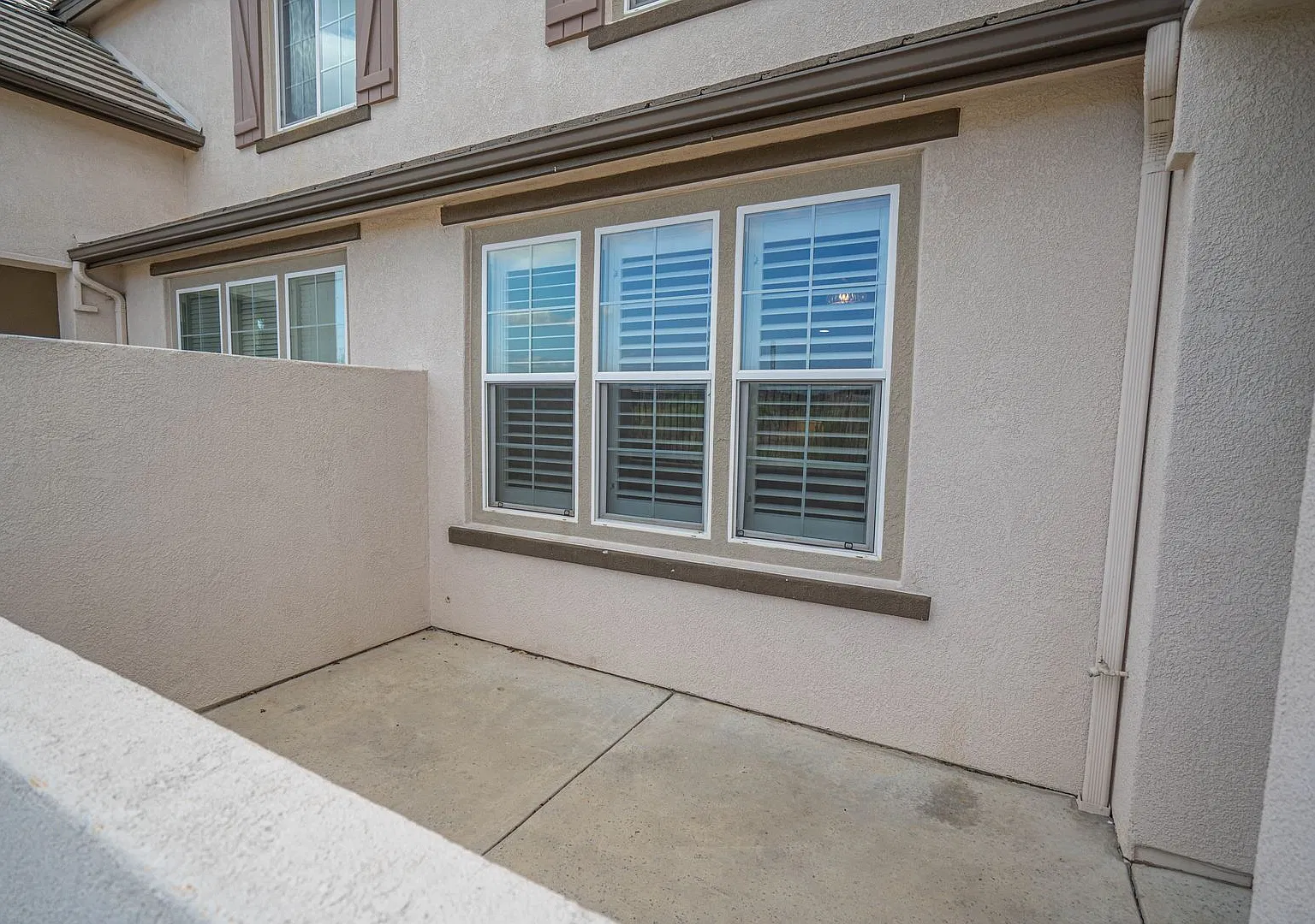 3-Bedroom Townhome with Community Pool & Spa in Valencia's West Creek! — Photo 2