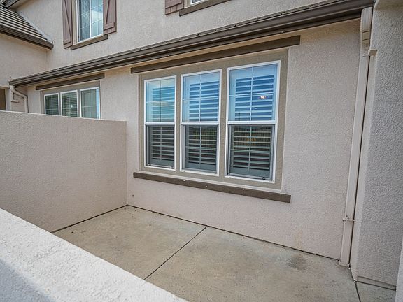 2nd image of 28616 Pietro Dr