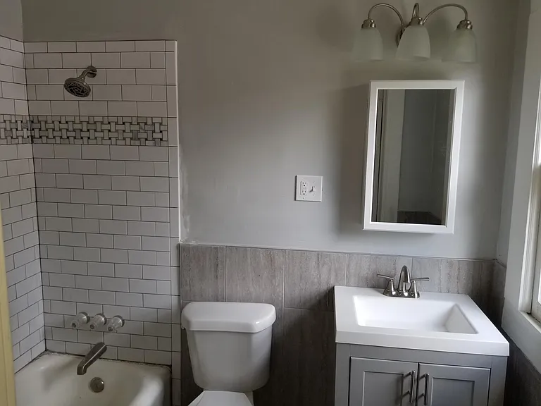 754 Charles Allen Dr NE #C — Photo 6