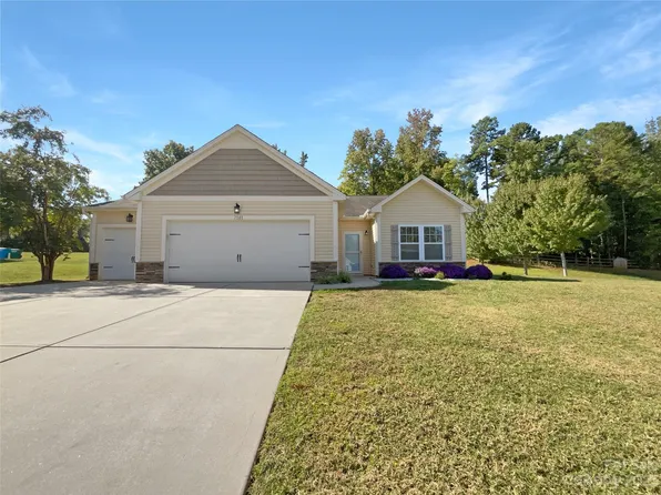 7101 Friar Tuck Ln, Mint Hill, NC 28227