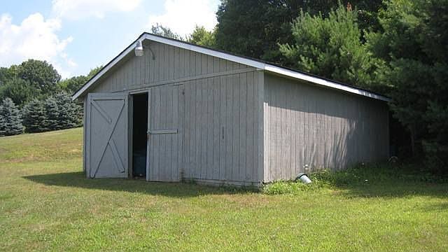 24' x 24' Out Building