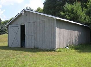 2991 Acre Rd, New Castle, PA 16101