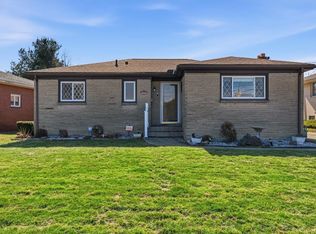 2355 Calvert St, Aliquippa, PA 15001