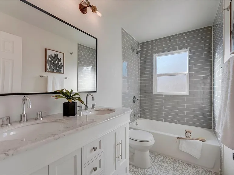1635 S Raritan St — Photo 11